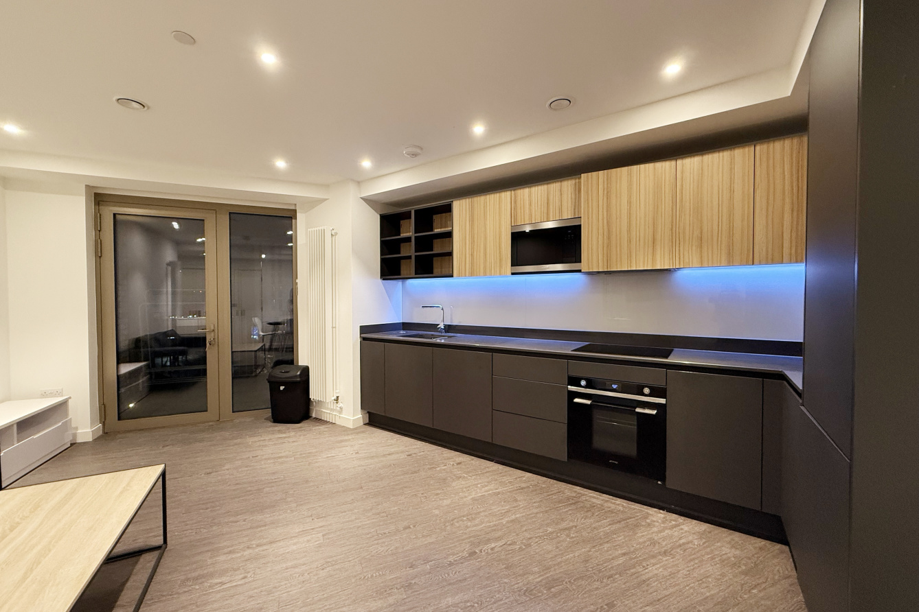 藍莎集團 | 英國置產一站式服務